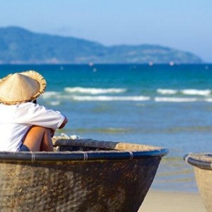When is the best time to travel to Danang?